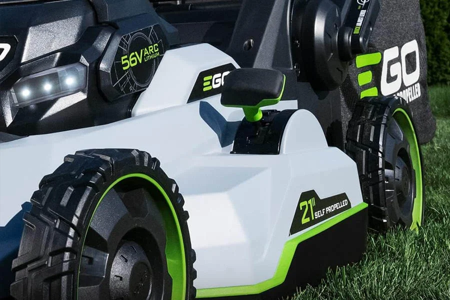 battery electric lawn mower